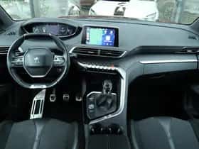 Peugeot 3008 (2017) thumbnail 13