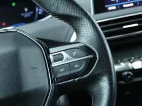 Peugeot 3008 (2017) thumbnail 20
