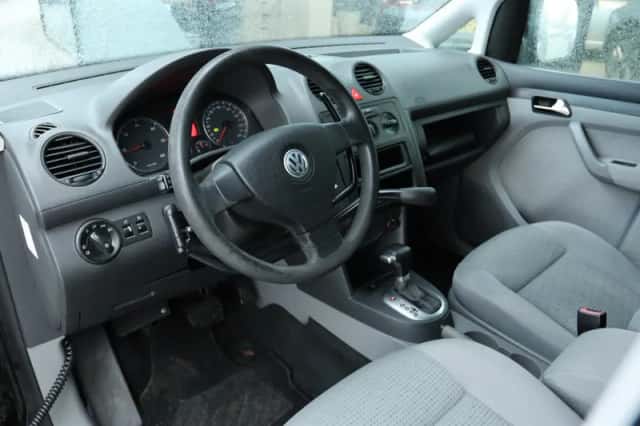 Volkswagen Caddy (2007) thumbnail 12