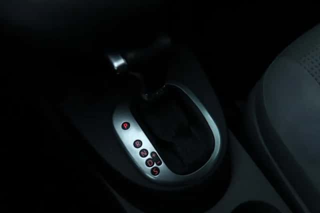 Volkswagen Caddy (2007) thumbnail 15