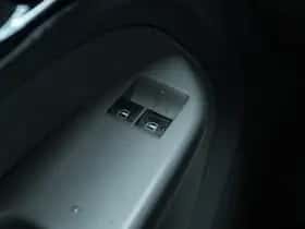 Volkswagen Caddy thumbnail 16