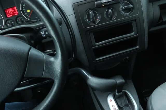 Volkswagen Caddy (2007) thumbnail 17