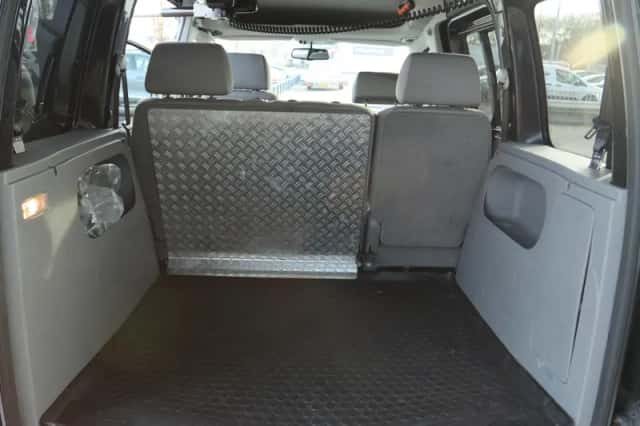 Volkswagen Caddy (2007) thumbnail 25