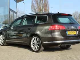 Volkswagen Passat (2012) thumbnail 9