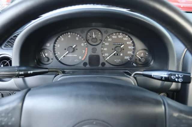 Mazda MX-5 (1996) thumbnail 15