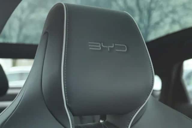 BYD Seal (2024) thumbnail 43