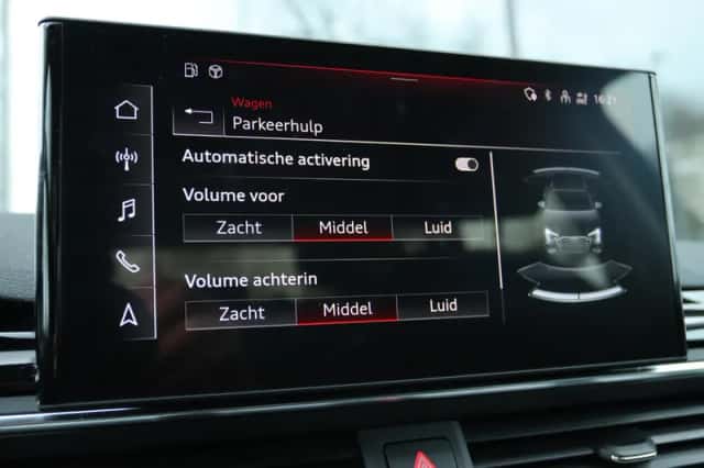 Audi A4 (2022) thumbnail 32