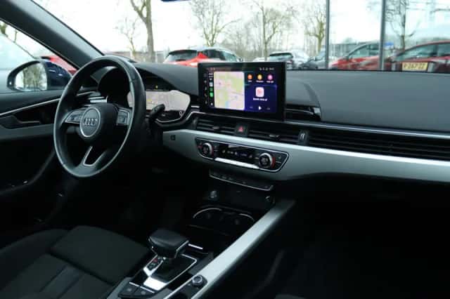 Audi A4 (2022) thumbnail 7