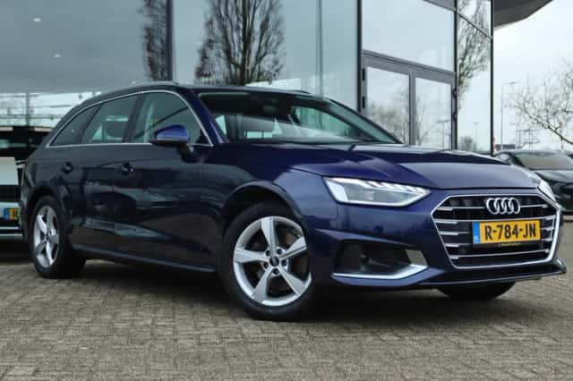 Audi A4 (2022) thumbnail 8
