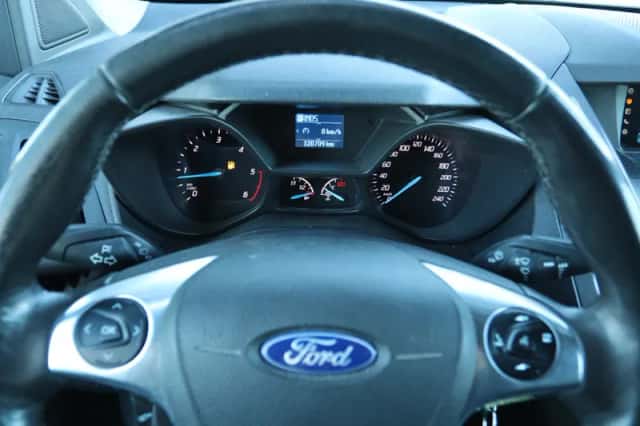 Ford Transit (2017) thumbnail 13