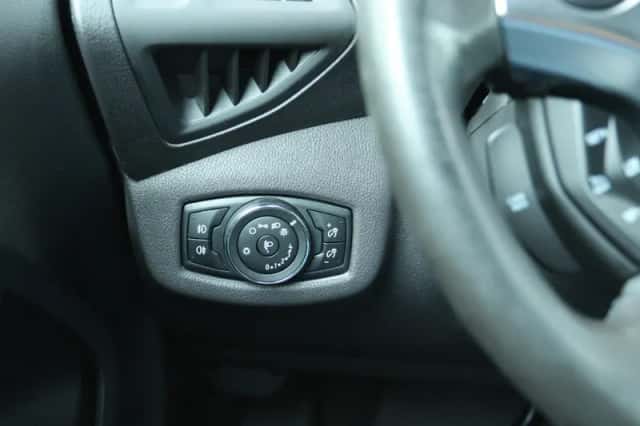 Ford Transit (2017) thumbnail 16
