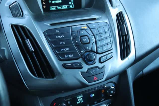 Ford Transit (2017) thumbnail 18