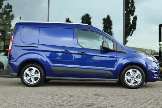 Ford Transit (2017) thumbnail 8