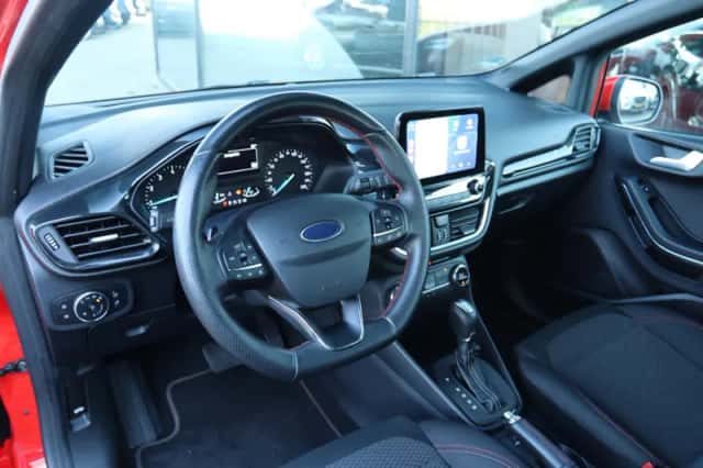 Ford Fiesta (2020) thumbnail 3