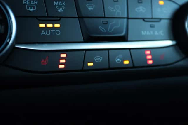 Ford Fiesta (2020) thumbnail 24