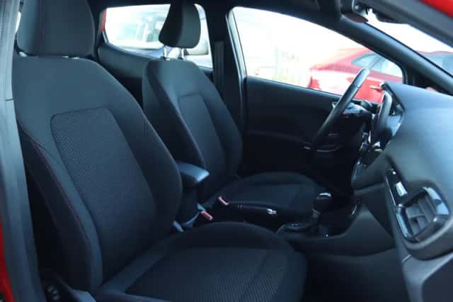 Ford Fiesta (2020) thumbnail 4
