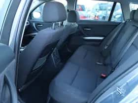 BMW 3-Serie (2010) thumbnail 13