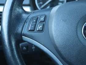 BMW 3-Serie (2010) thumbnail 17
