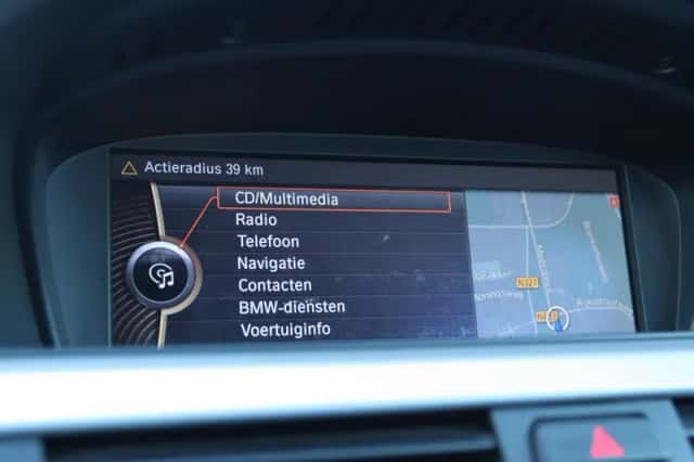 BMW 3-Serie (2010) thumbnail 26