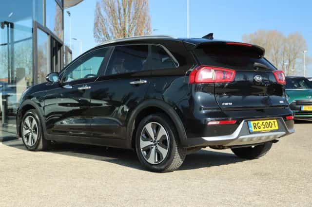 Kia Niro (2018) thumbnail 10