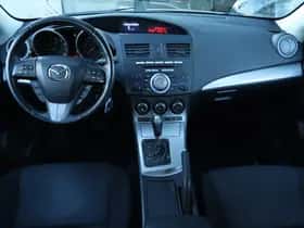 Mazda 3 (2010) thumbnail 5