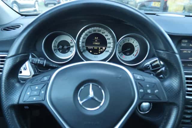 Mercedes-Benz CLS-Klasse (2011) thumbnail 24