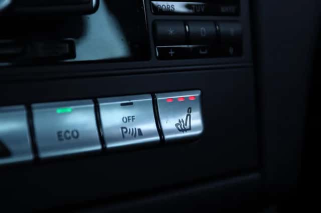Mercedes-Benz CLS-Klasse (2011) thumbnail 33