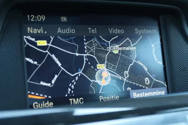 Mercedes-Benz CLS-Klasse (2011) thumbnail 37
