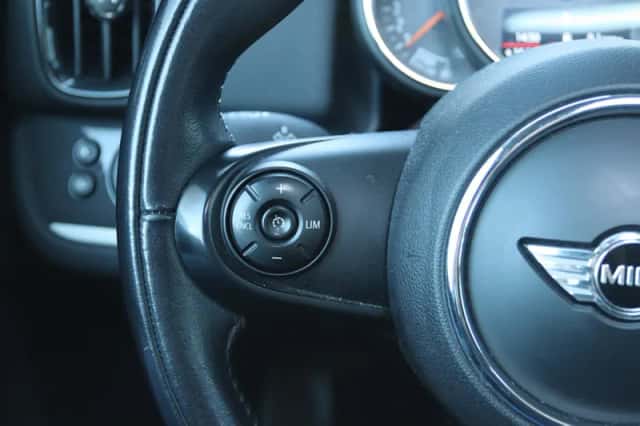 MINI Countryman (2017) thumbnail 21