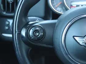MINI Countryman (2017) thumbnail 21