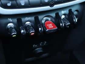 MINI Countryman (2017) thumbnail 24