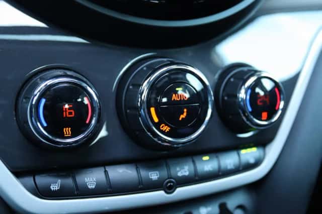 MINI Countryman (2017) thumbnail 26