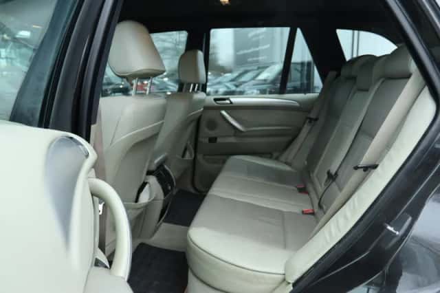 BMW X5 (2002) thumbnail 14