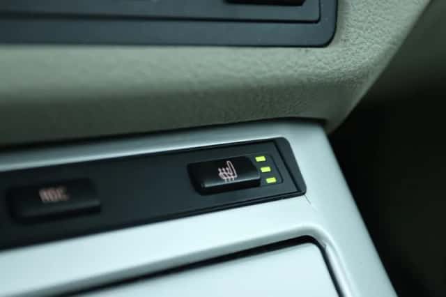 BMW X5 (2002) thumbnail 25
