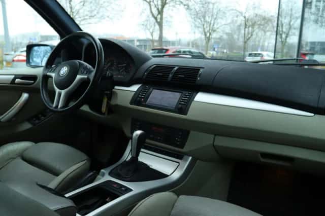 BMW X5 (2002) thumbnail 4