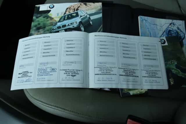 BMW X5 (2002) thumbnail 31