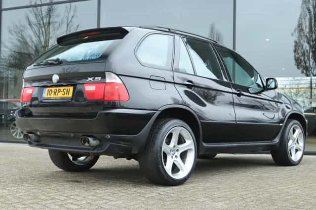BMW X5 (2002) thumbnail 5