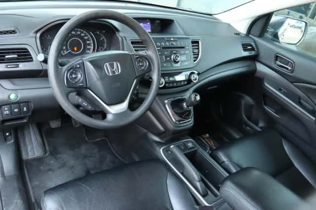 Honda CR-V (2017) thumbnail 3