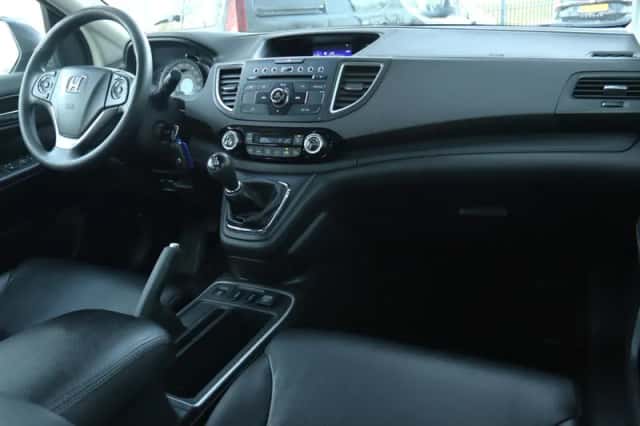 Honda CR-V (2017) thumbnail 6