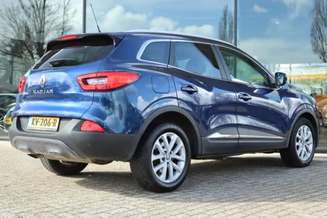 Renault Kadjar (2016) thumbnail 2