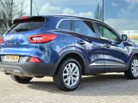 Renault Kadjar (2016) thumbnail 2