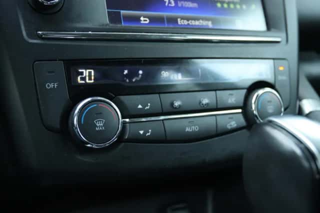Renault Kadjar (2016) thumbnail 25