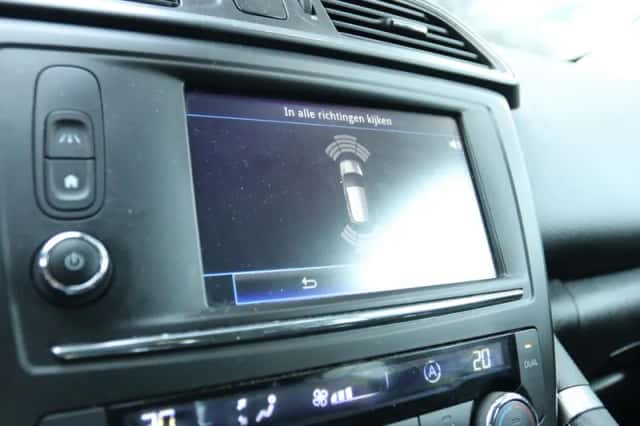 Renault Kadjar (2016) thumbnail 27
