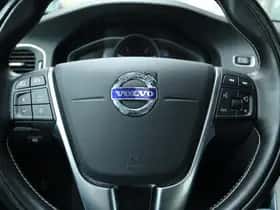 Volvo S60 (2018) thumbnail 18