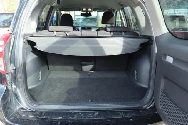 Toyota RAV4 (2010) thumbnail 14