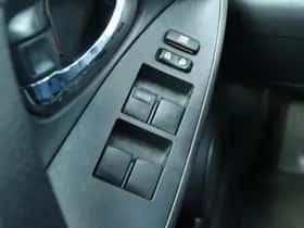 Toyota RAV4 (2010) thumbnail 20