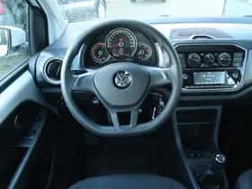 Volkswagen Up! (2017) thumbnail 12