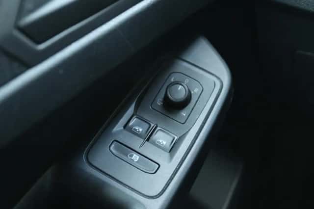 Volkswagen Caddy (2023) thumbnail 15