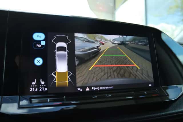 Volkswagen Caddy (2023) thumbnail 6