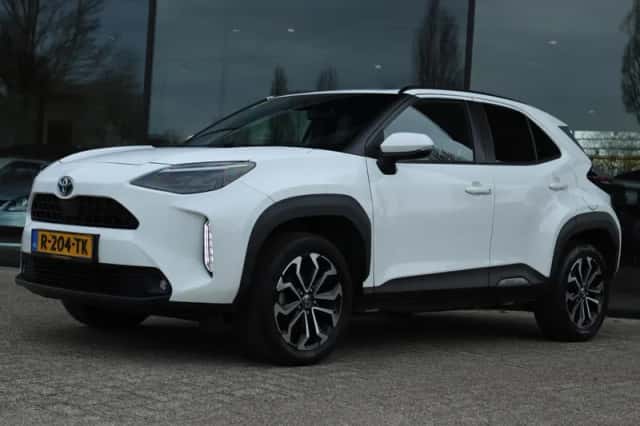 Toyota Yaris (2022) thumbnail 1